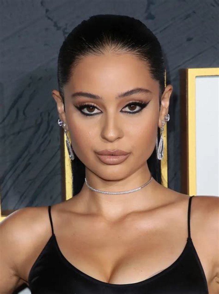 Alexa Demie Net Worth | Celebrity Net Worth