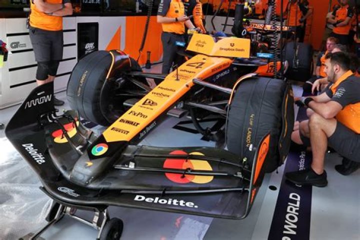 If The Rumors Are To Be Believed, Apple Might Buy Luxury Car Company McLaren Automotive