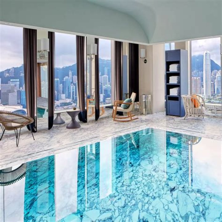 Billionaire Jim Thompson's Hong Kong Residence Latest In String Of Burglaries In Wealthy HK Neighborhood