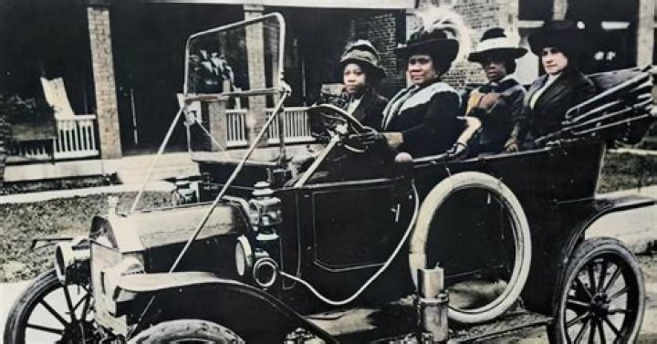 This Child of Slaves Grew Up to Become America's First Female Millionaire