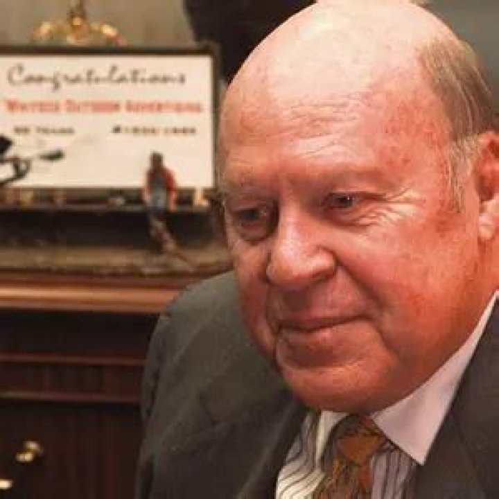 Dean White Net Worth | Celebrity Net Worth