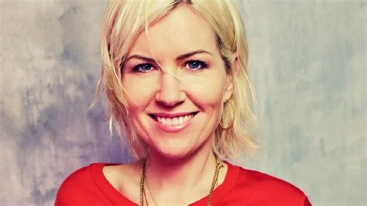 Dido Net Worth | Celebrity Net Worth