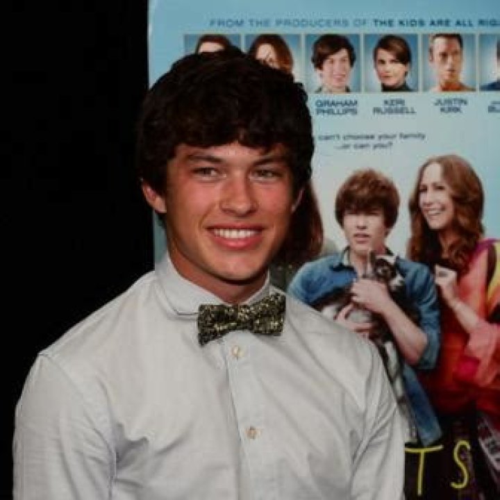 Graham Beckel Net Worth | Celebrity Net Worth