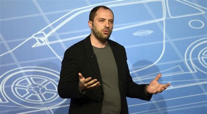 Jan Koum Net Worth | Celebrity Net Worth