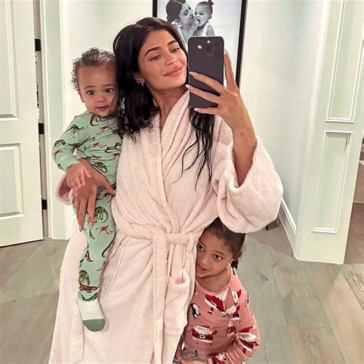 Kylie Jenner Is Now The Second Highest Earning Member Of The Kardashian Family