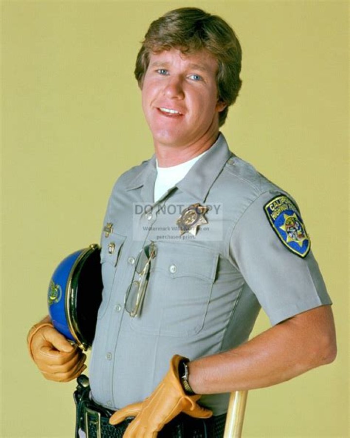 Larry Wilcox Net Worth | Celebrity Net Worth