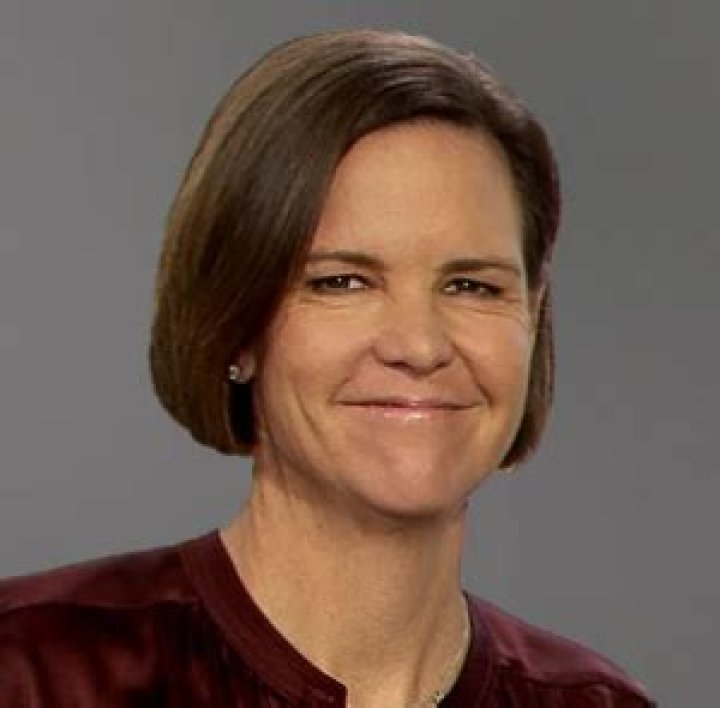 Lindsay Davenport Net Worth | Celebrity Net Worth