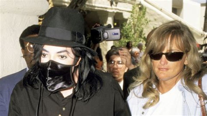 The Model Who Played Michael Jackson's Girlfriend In The Music Video For 'Thriller' Is Suing Jackson's Estate