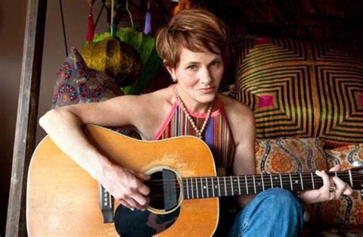 Shawn Colvin Net Worth | Celebrity Net Worth