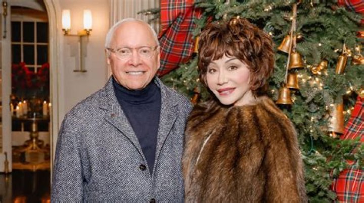 Stewart And Lynda Resnick Became One Of The Richest American Couples, Thanks To Pomegranate Juice