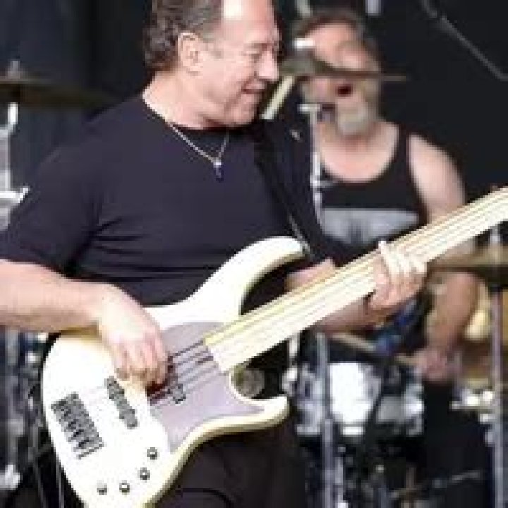 Stu Cook Net Worth | Celebrity Net Worth